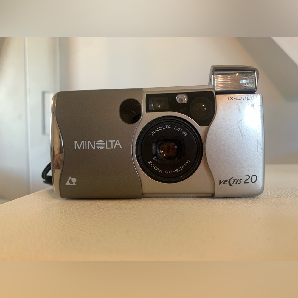 Minolta Vectis 20 Film Camera